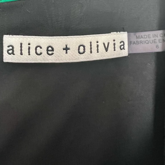 ALICE + OLIVIA Clementine Tie-Neck Long-Sleeve Tiered Printed Maxi Dress - Picture 7 of 13